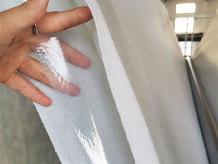 兩布一膜複合土工膜（短絲）